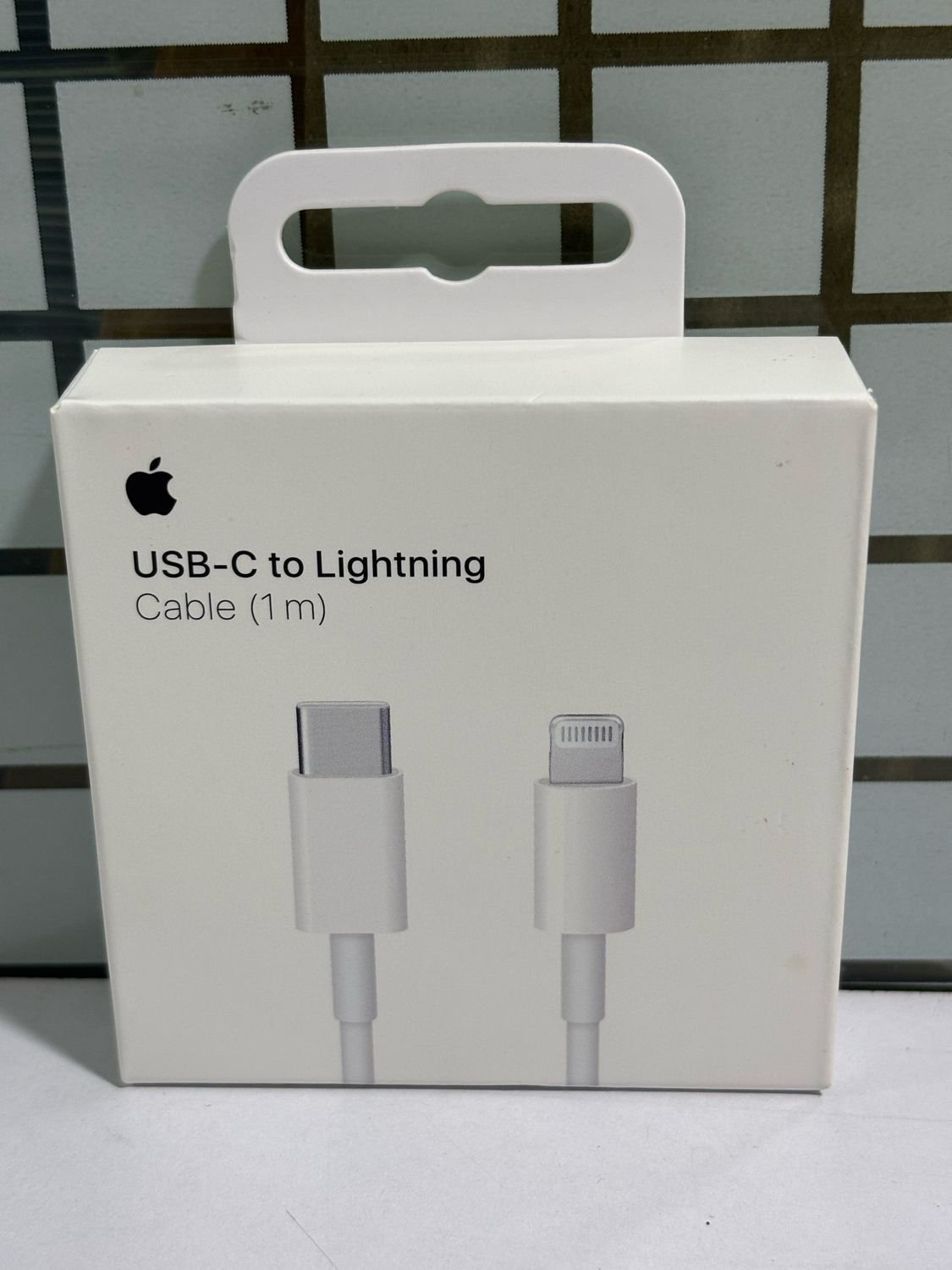 Apple Lightning Cable 1 m MUQ93ZM/A (Compatible with Mobile, Power Bank, MP3 Player, Wired Bluetooth Earphones, Tablet, White, USB Type C To Lightning)